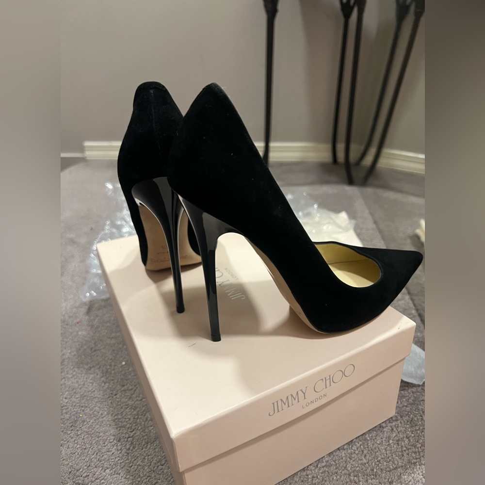 Jimmy Choo Anouk Black Suede 38.5